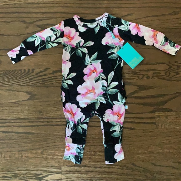 RARE Posh Peanut Tenni Ruffle Butt Floral Romper🌸 - Picture 1 of 7